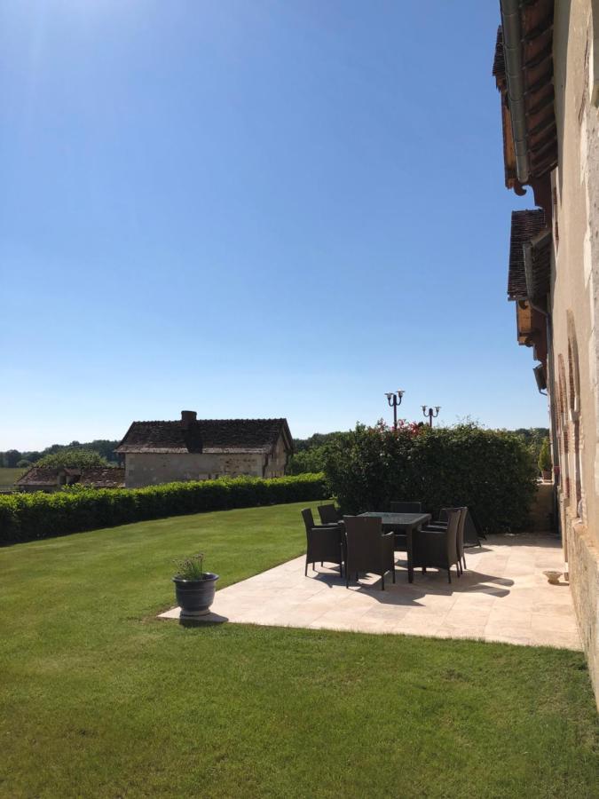Domaine De La Maison Neuve Saint-Jean-Saint-Germain Εξωτερικό φωτογραφία